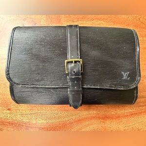 Louis Vuitton Black Epi Business Case